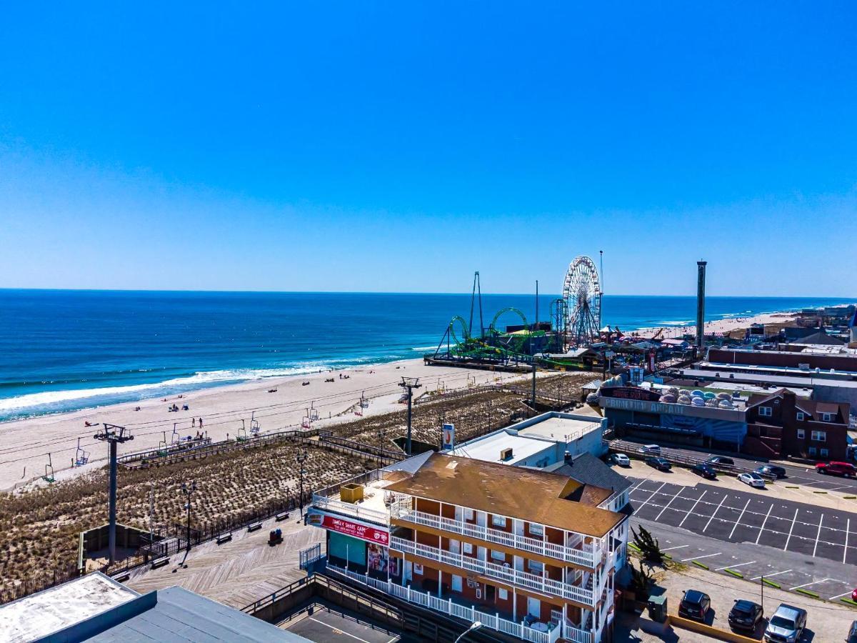 Boardwalk Hotel Charlee & Apartments Beach Hotel Oceanfront Seaside Heights Exteriör bild