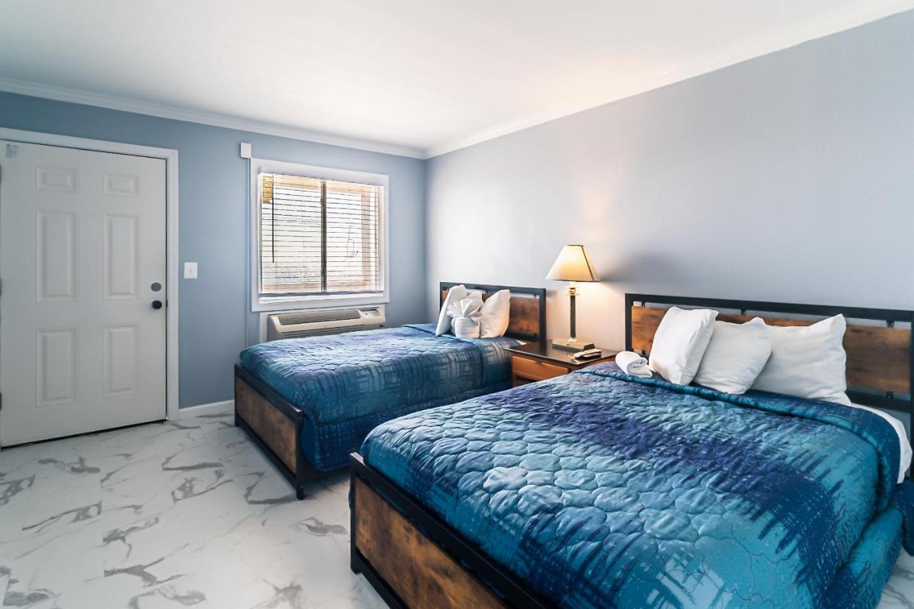 Boardwalk Hotel Charlee & Apartments Beach Hotel Oceanfront Seaside Heights Exteriör bild