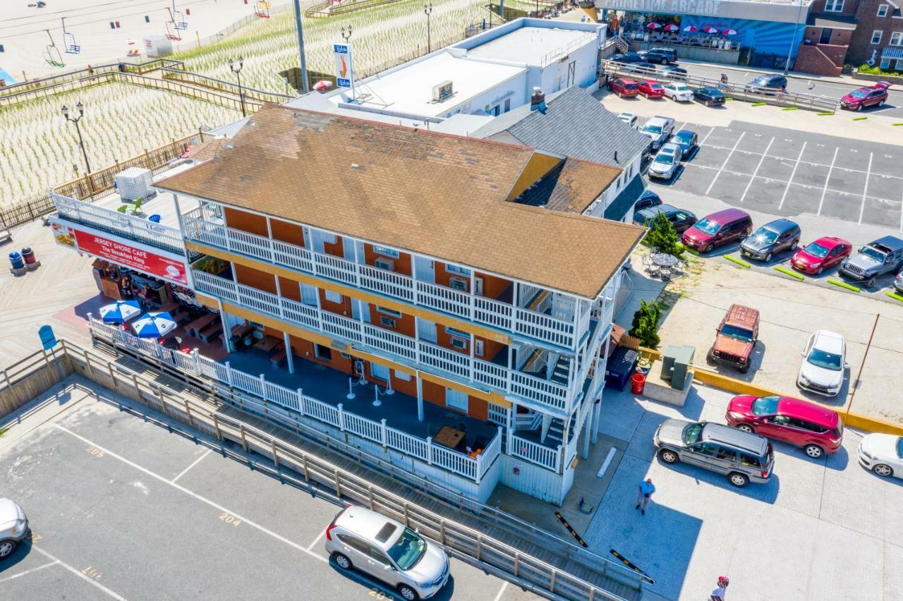 Boardwalk Hotel Charlee & Apartments Beach Hotel Oceanfront Seaside Heights Exteriör bild