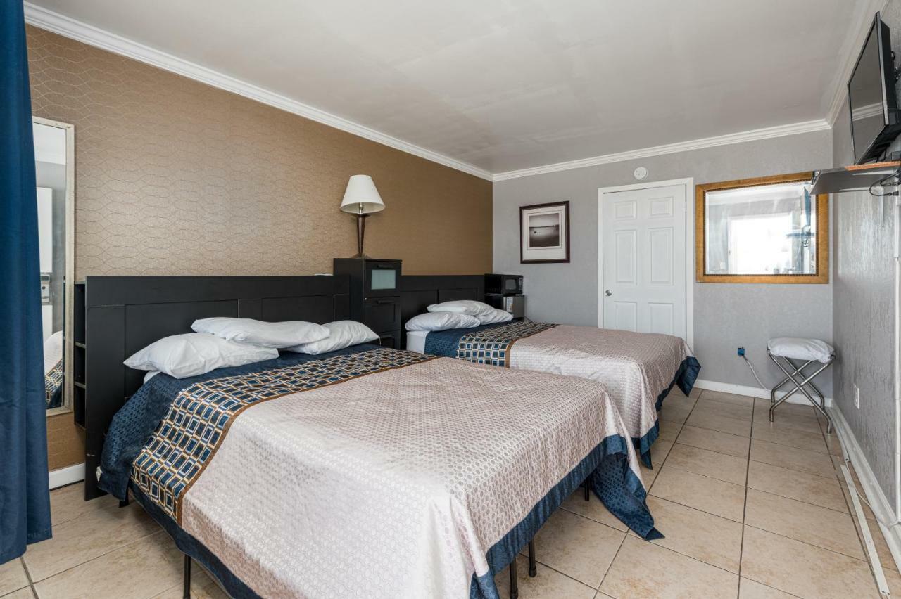 Boardwalk Hotel Charlee & Apartments Beach Hotel Oceanfront Seaside Heights Exteriör bild